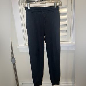 Aritzia Wilfred Free Waffle Knit Joggers